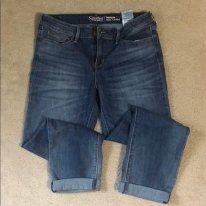 Levi’s signature Modern Slim Cuffed jeans size 8